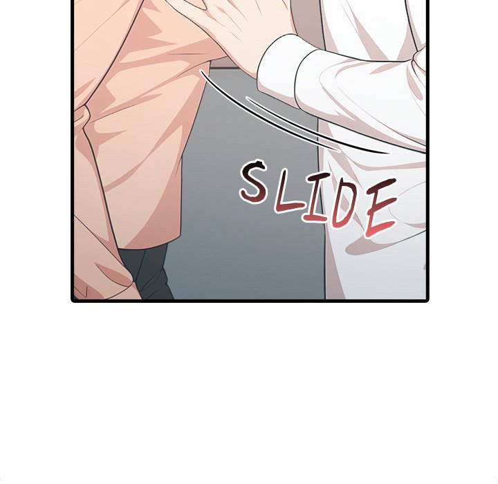 Under Her Desk Chapter 11 - Manhwa18.com