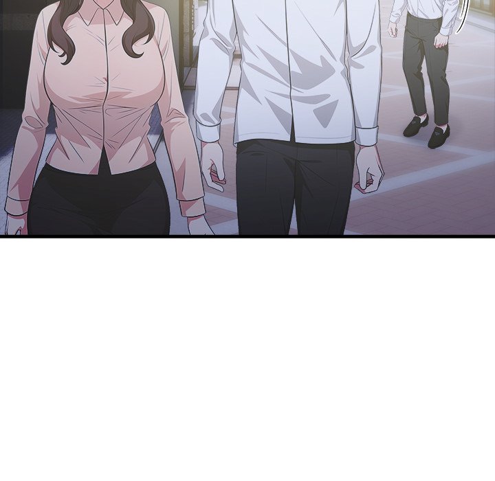 Under Her Desk Chapter 13 - Manhwa18.com