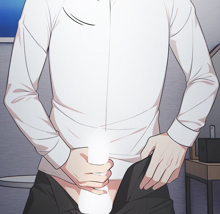 Under Her Desk Chapter 13 - Manhwa18.com