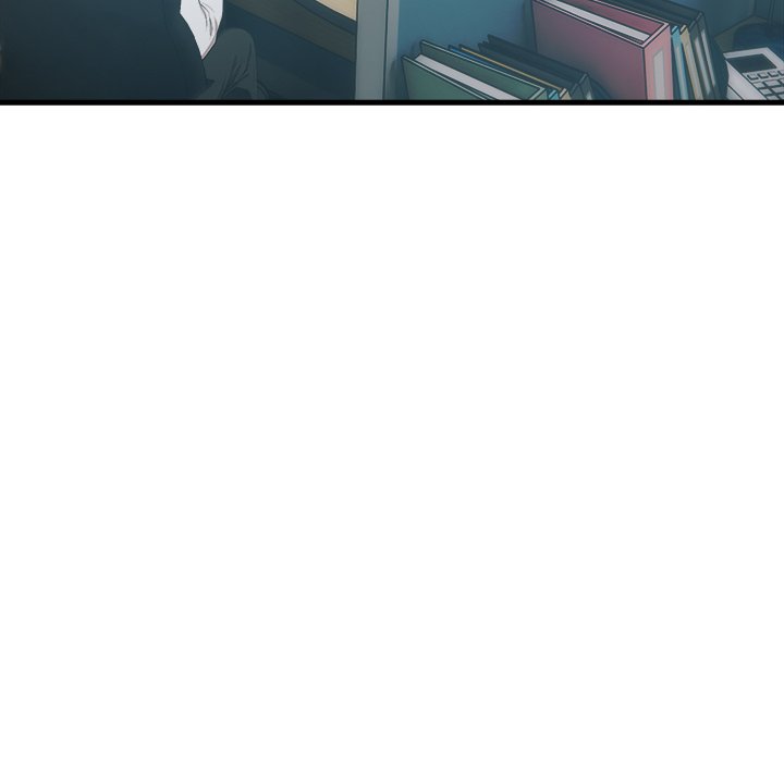 Under Her Desk Chapter 17 - Manhwa18.com