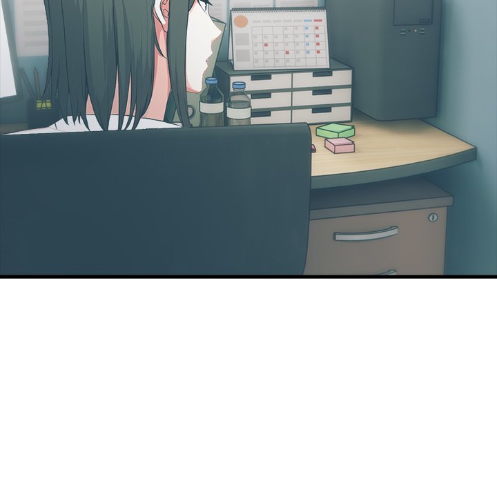 Under Her Desk Chapter 17 - Manhwa18.com