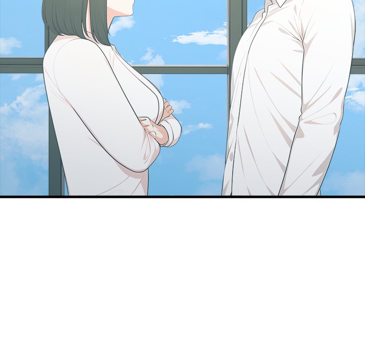 Under Her Desk Chapter 17 - Manhwa18.com