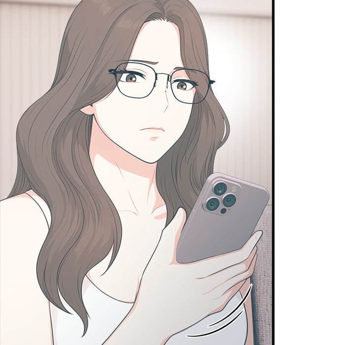 Under Her Desk Chapter 17 - Manhwa18.com