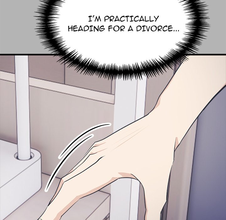 Under Her Desk Chapter 17 - Manhwa18.com