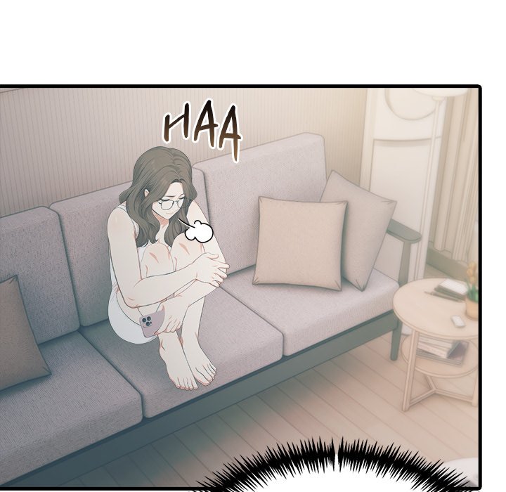 Under Her Desk Chapter 17 - Manhwa18.com
