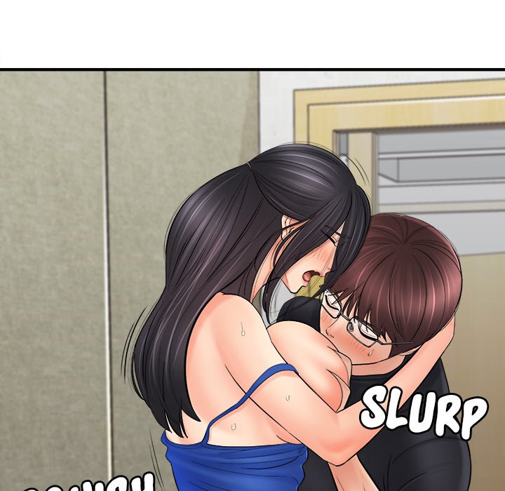 With Chloe Chapter 32 - Manhwa18.com