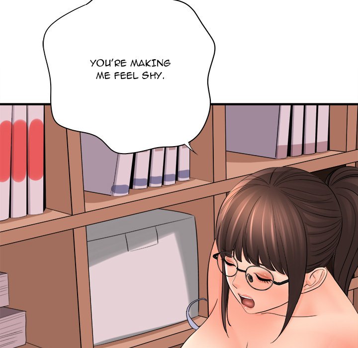 With Chloe Chapter 35 - Manhwa18.com