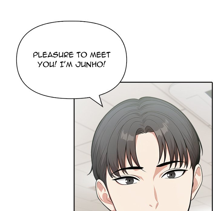 Under Her Desk Chapter 1 - Manhwa18.com