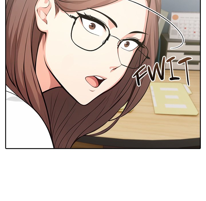 Under Her Desk Chapter 1 - Manhwa18.com