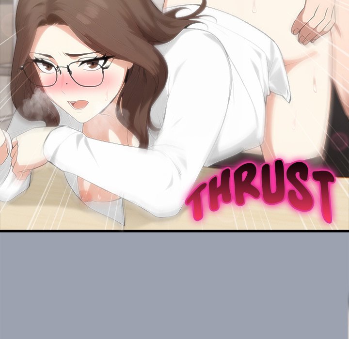 Under Her Desk Chapter 1 - Manhwa18.com
