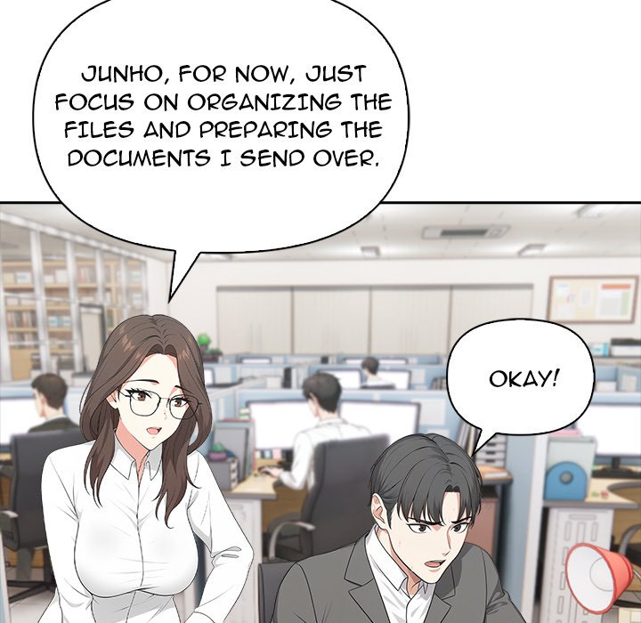 Under Her Desk Chapter 1 - Manhwa18.com