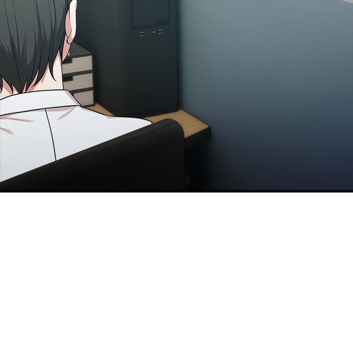 Under Her Desk Chapter 10 - Manhwa18.com