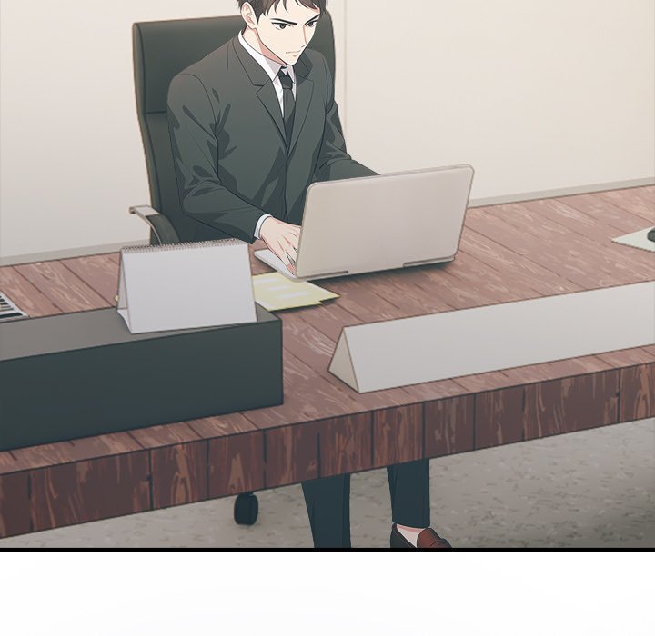 Under Her Desk Chapter 10 - Manhwa18.com