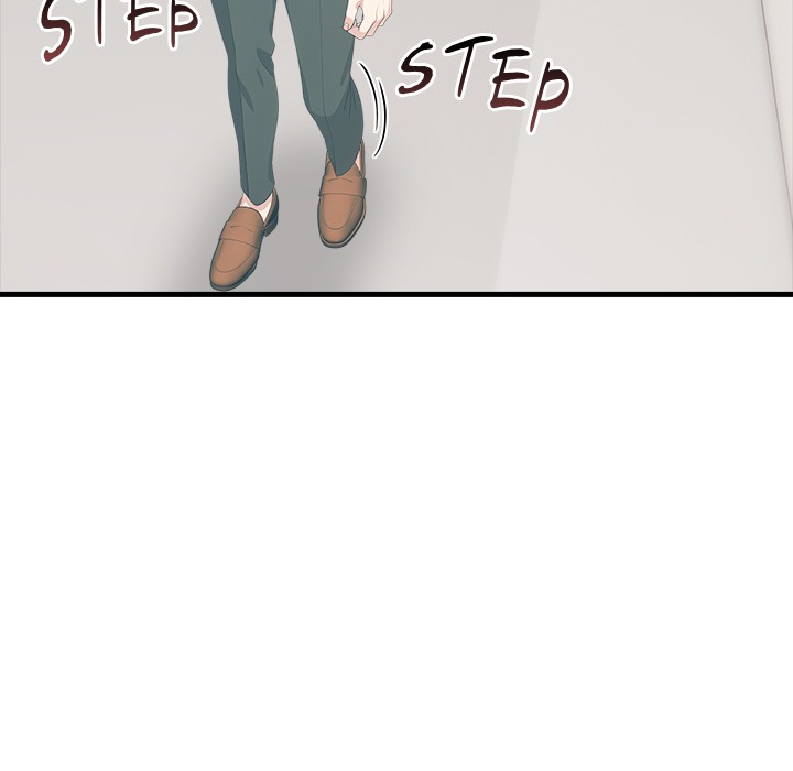 Under Her Desk Chapter 20 - Manhwa18.com