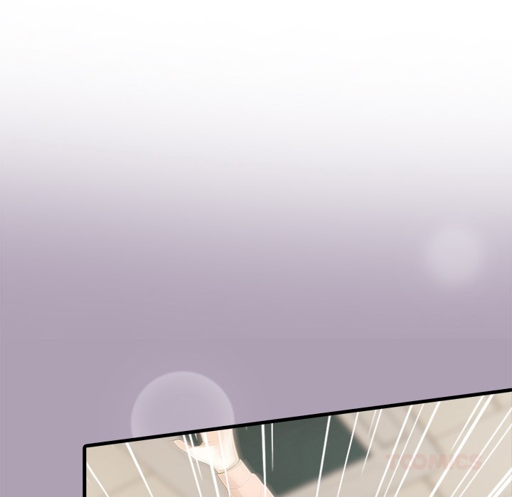 Under Her Desk Chapter 20 - Manhwa18.com