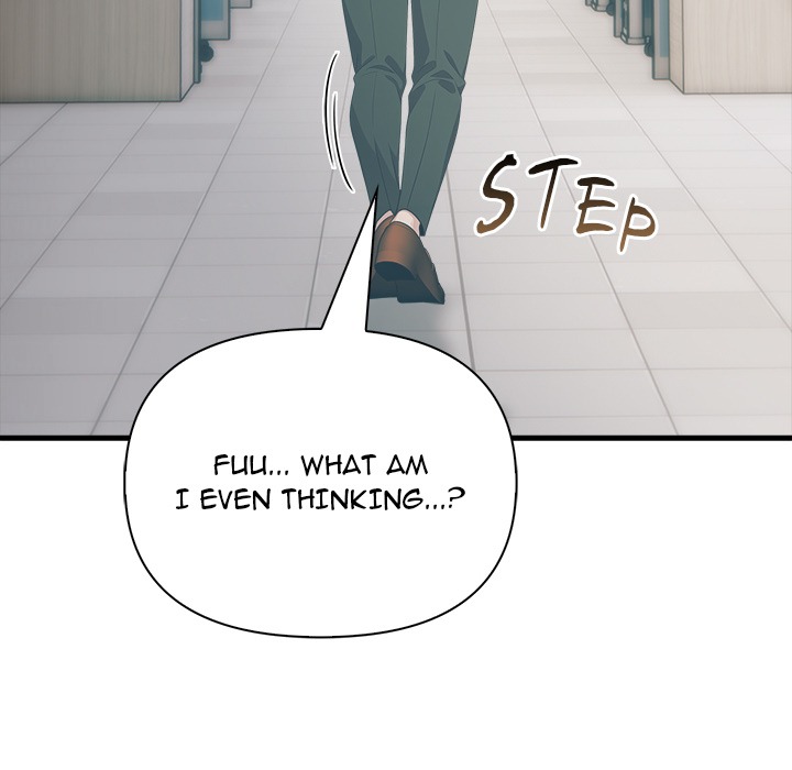 Under Her Desk Chapter 20 - Manhwa18.com