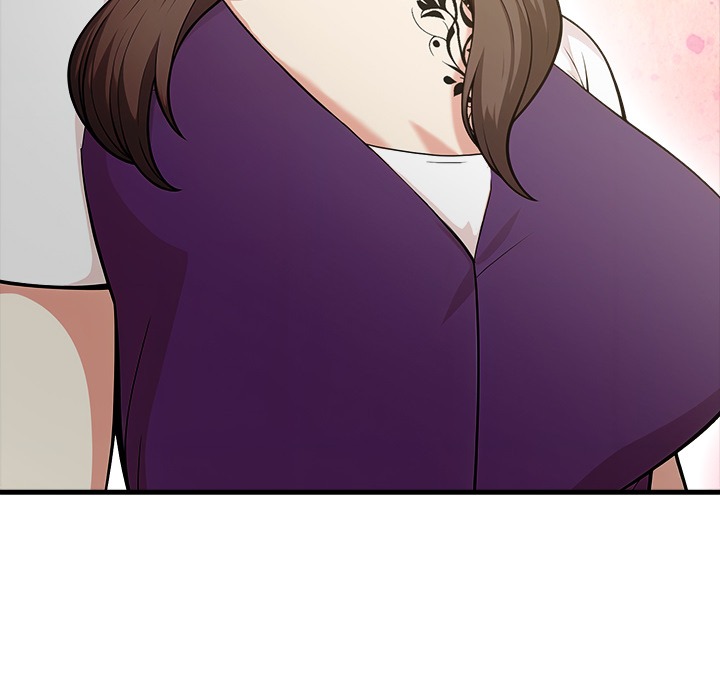 Under Her Desk Chapter 20 - Manhwa18.com