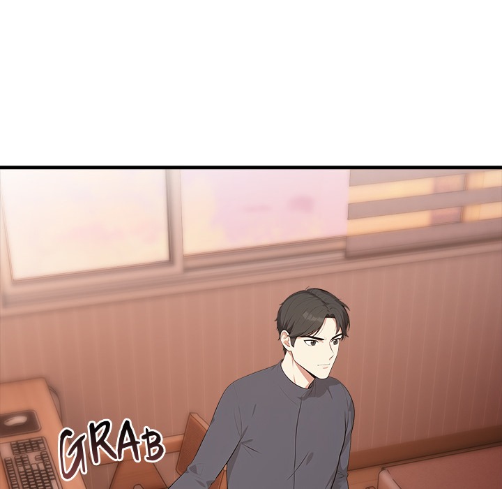Under Her Desk Chapter 20 - Manhwa18.com