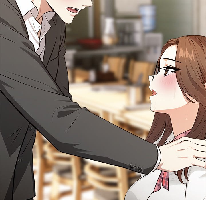 Under Her Desk Chapter 3 - Manhwa18.com