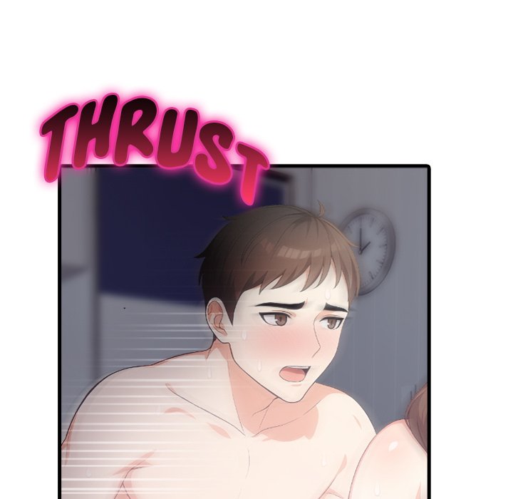 Under Her Desk Chapter 4 - Manhwa18.com