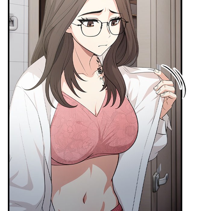 Under Her Desk Chapter 4 - Manhwa18.com