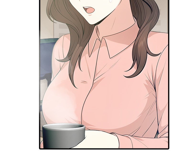 Under Her Desk Chapter 4 - Manhwa18.com