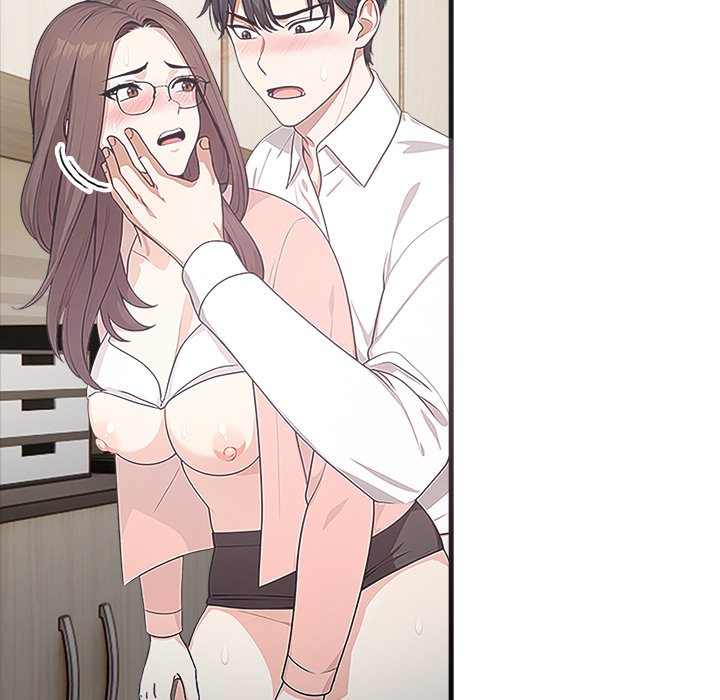 Under Her Desk Chapter 5 - Manhwa18.com