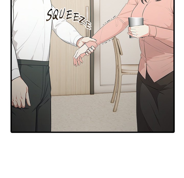 Under Her Desk Chapter 5 - Manhwa18.com