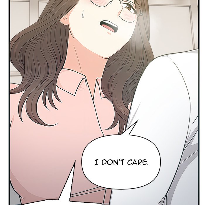 Under Her Desk Chapter 5 - Manhwa18.com