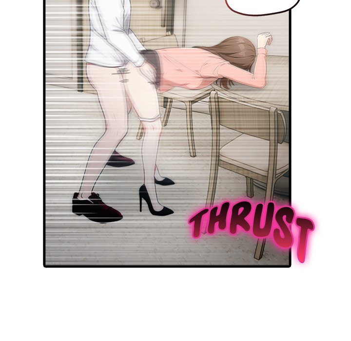 Under Her Desk Chapter 5 - Manhwa18.com