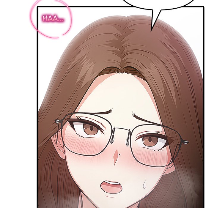 Under Her Desk Chapter 5 - Manhwa18.com