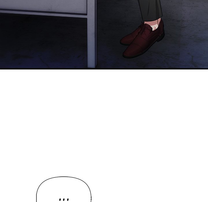 Under Her Desk Chapter 6 - Manhwa18.com