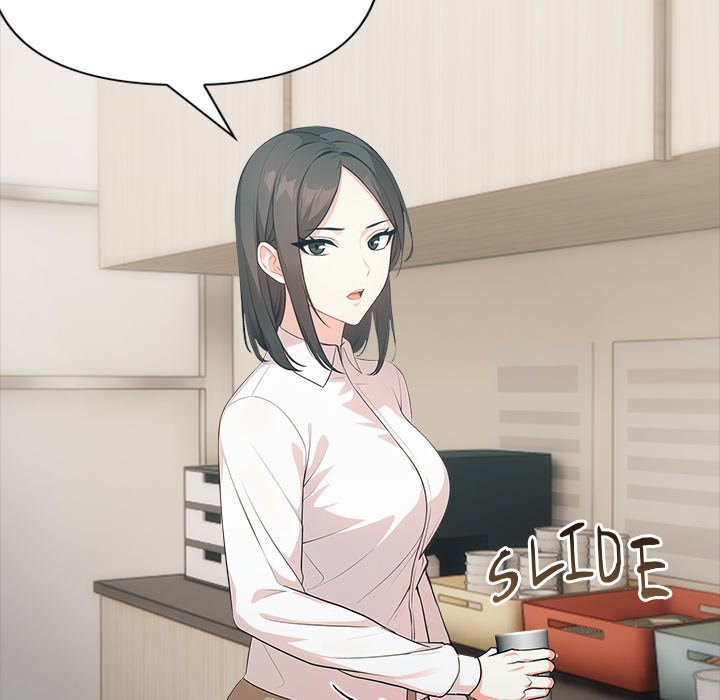 Under Her Desk Chapter 6 - Manhwa18.com