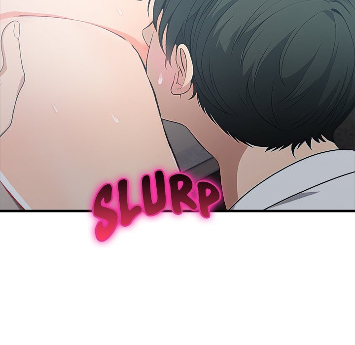Under Her Desk Chapter 6 - Manhwa18.com