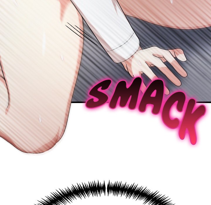 Under Her Desk Chapter 7 - Manhwa18.com
