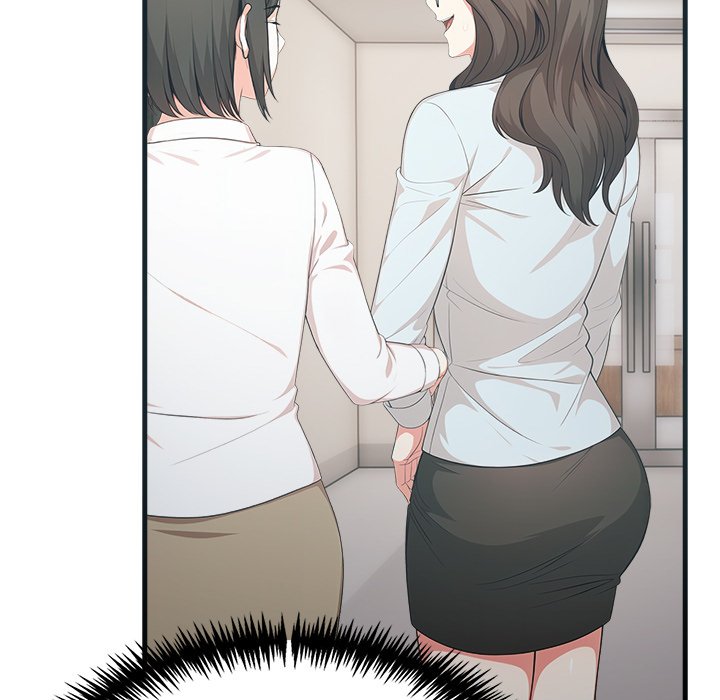 Under Her Desk Chapter 8 - Manhwa18.com
