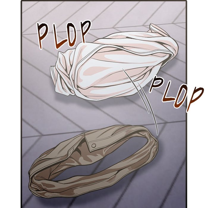 Under Her Desk Chapter 8 - Manhwa18.com