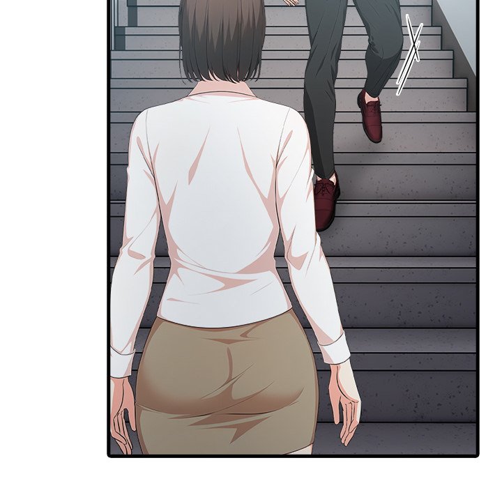 Under Her Desk Chapter 8 - Manhwa18.com