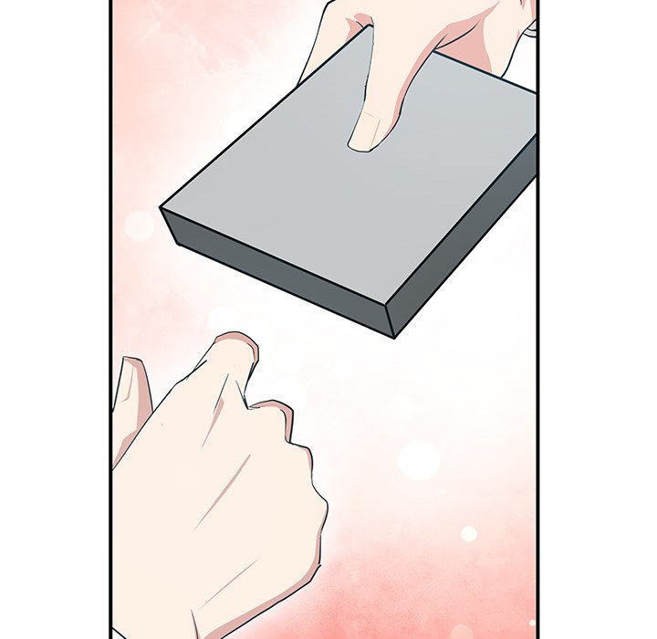 Under Her Desk Chapter 9 - Manhwa18.com